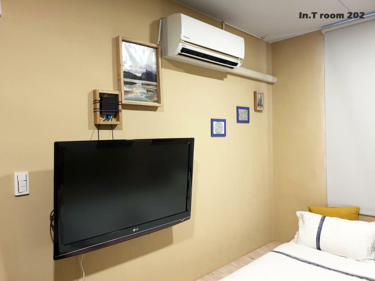 台南In.Tアパートメント エクステリア 写真